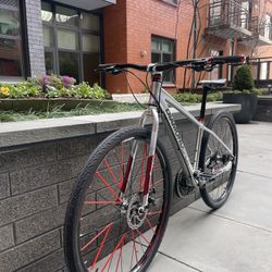 Beautiful Bicycle Diamondback Bike 