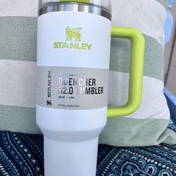 Stanley 40oz Stainless Steel Tumbler H2.0 Flowstate Quencher