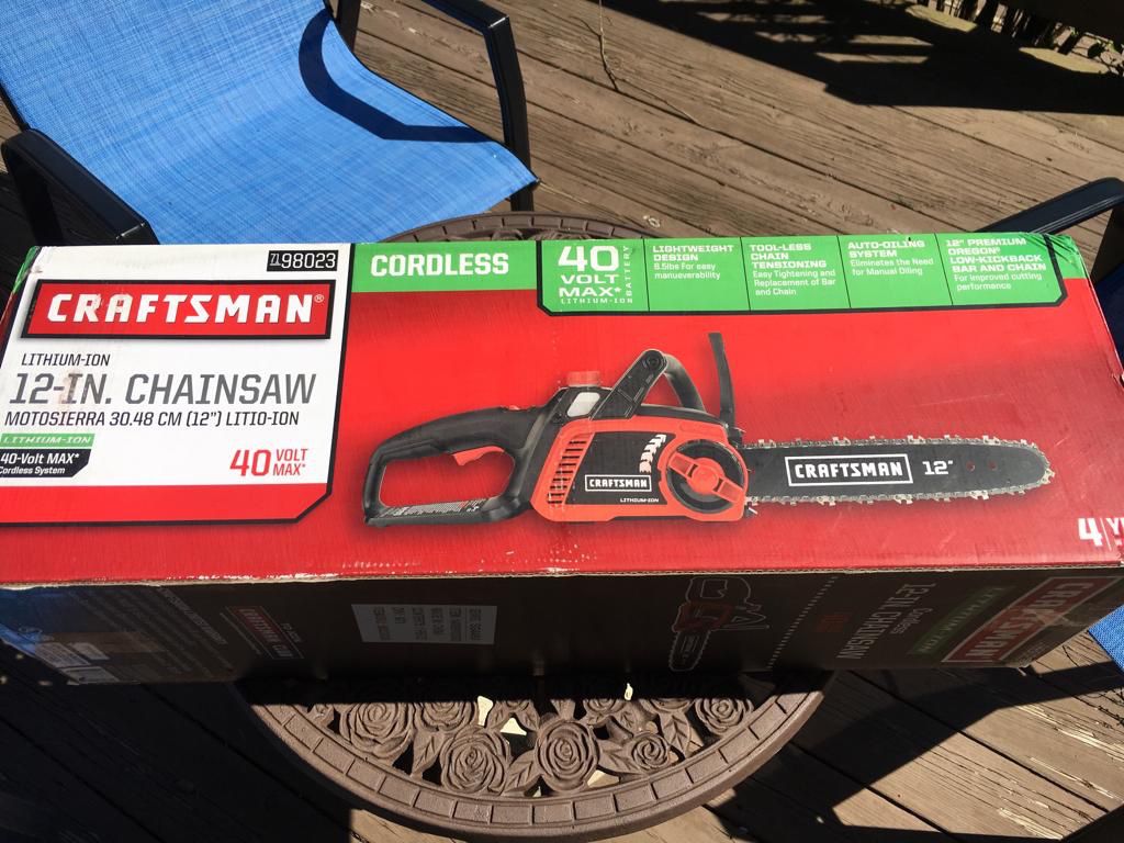 Chainsaw 12’ craftsman cordless brand new