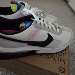 Nike Air MAX Pre Day Size 9.5 Brand New