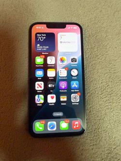 Apple iPhone 13