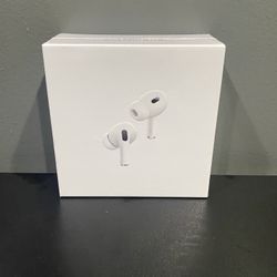 Apple AirPods Pro 2nd Generation MagSafe Wireless Charging Case USB-C