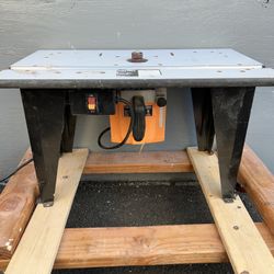 Chicago Router and Router Table 