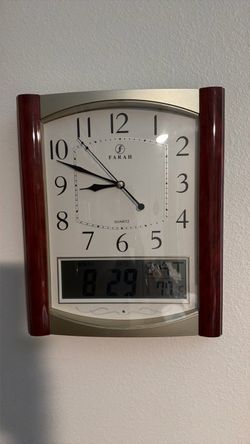 Farah Wall Clock