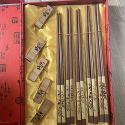 Set Of 4 Panda Chopsticks 