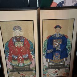 19th Century Qing Dynasty Silk Paintings.