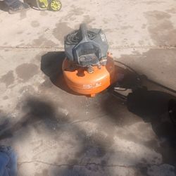 Air Compressor 