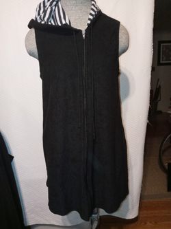 Catalina Woman's Swim Wear Cover Up Size (L)  12-14