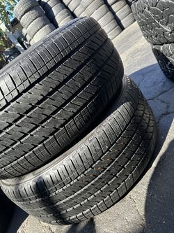 Tengo un par de llantas en muy buenas condiciones, marca BRIDGESTONE ALENZA 275/50R22 instaladas y balanceadas por el mismo precio $160