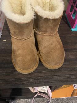 Ugg  Boots 