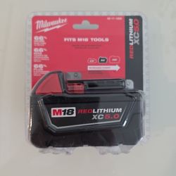 MILWAKEE Battery M18