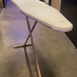 Ironing Table 