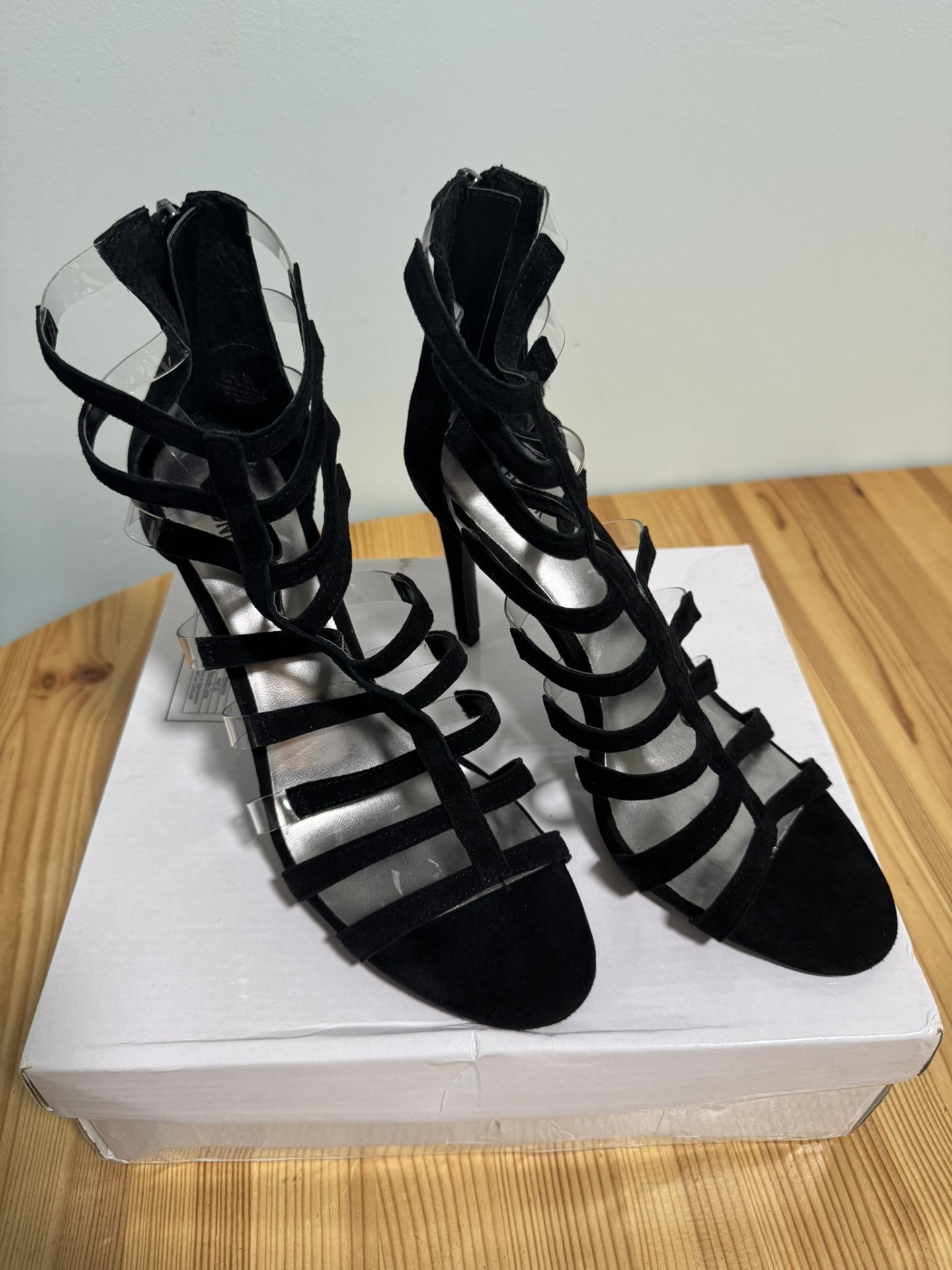 Black Velvet Heels Bleecker & Bond Size 10