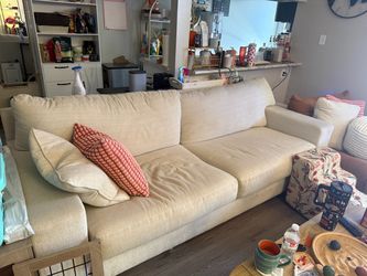 White/cream couch