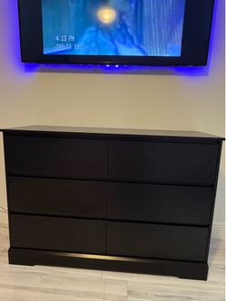 Black Dresser