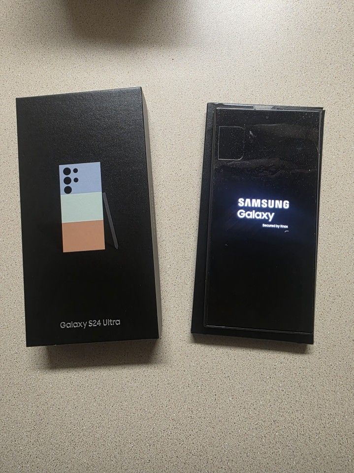 Unlocked Galaxy S24 Ultra 1TB Titanium Blue