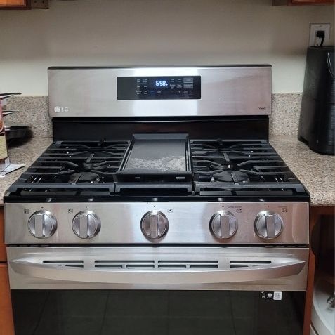 LG Stove