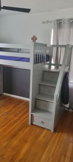 Kids bedroom set