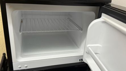 Magic chef refrigerator
