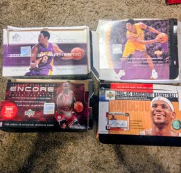 Empty collectable boxes