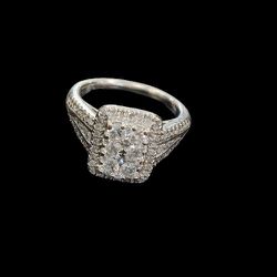 Lady's Diamonds 14k W/G Ring 