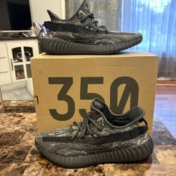 Yeezy 350v2 “MX Dark Salt”