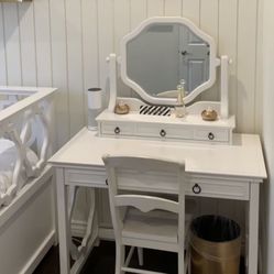 Pottery Barn Make Up Vanity