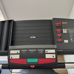 Treadmill - HealthRider 250si