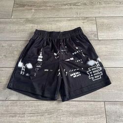 Medium Shorts