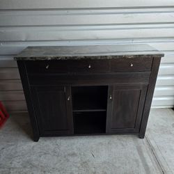 Buffet /Coffee Bar Great Condition