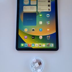 Apple iPad Air (5th Generation) A2588 64 GB, Wi-Fi, 10.9 in