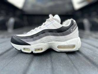 Nike AirMax 95s women’s size 7 New