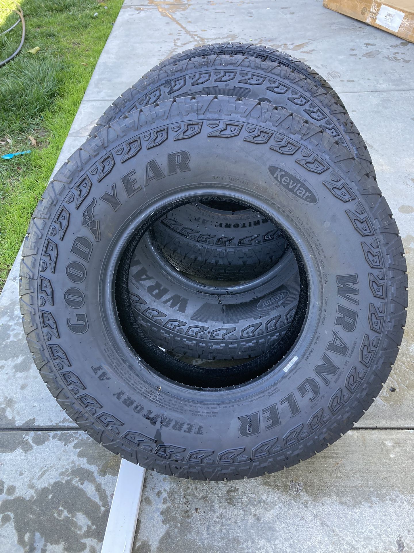 265/70/16 Tires