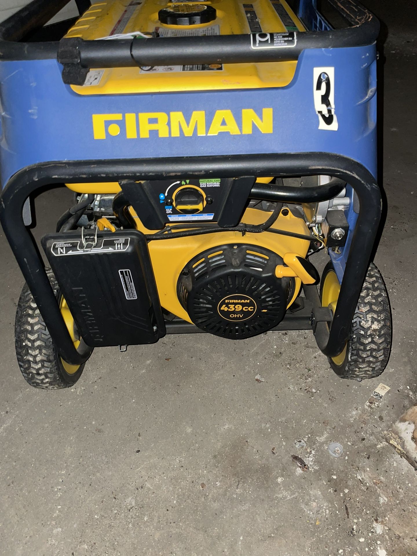 Firman Electric Start -tri Fuel (10,000 Watts )Gas Propane Natural Gas Generator