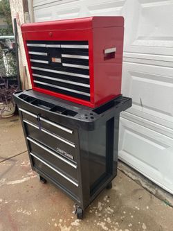 Craftsman top and bottom whith key bottom box