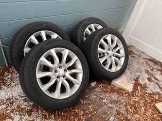 255/55R20