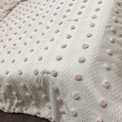 Full/Queen 3 Piece Comforter Set