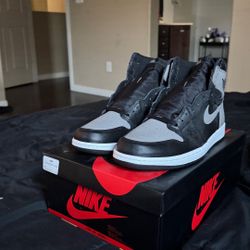 Air Jordan 1 Shadow 