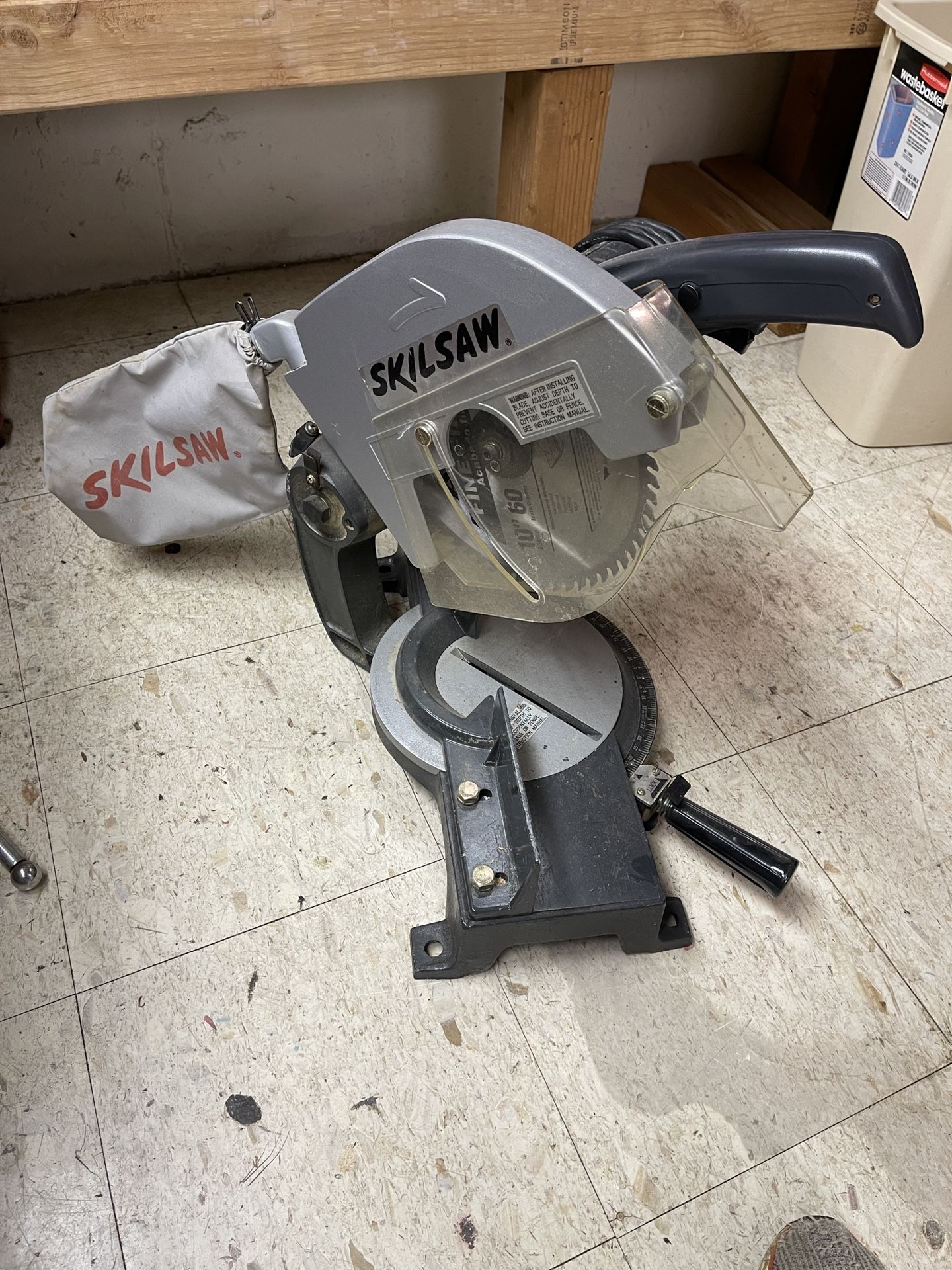 Skilsaw 10” Miter Saw