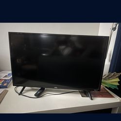 TCL Flat Screen TV – Great Condition