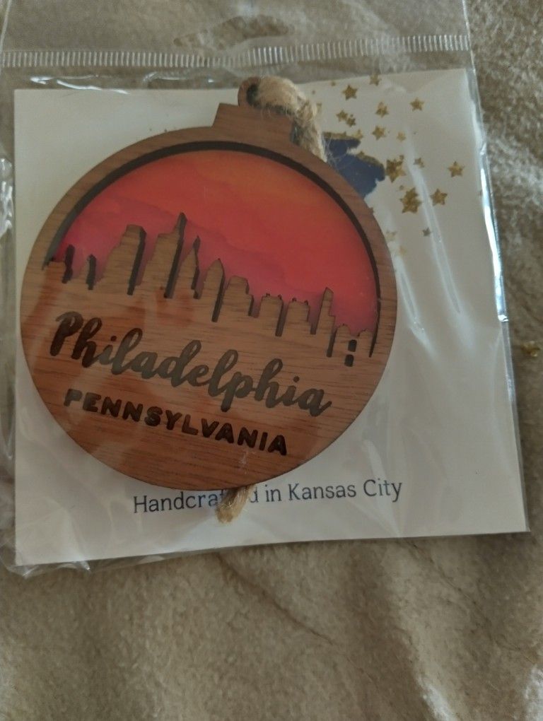 Philadelphia Oranment