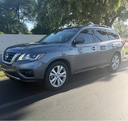 2018 Nissan Pathfinder