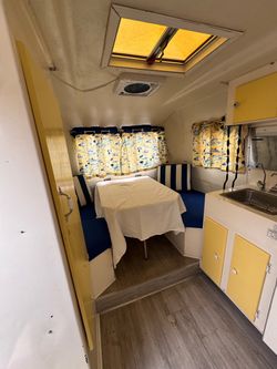 VINTAGE SCAMP 13FT MOLDED FIBERGLASS TRAVEL TRAILER - READY TO CAMP! 🌟
