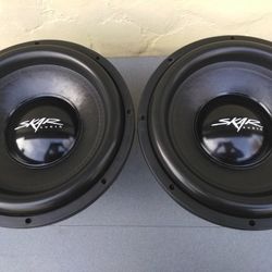 Brand New 2 15in Subwoofers 