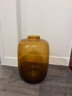 Large Amber vase