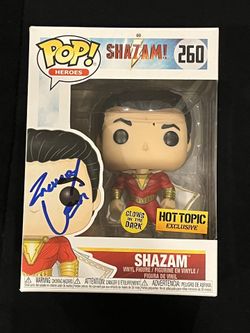 Funko Pop! DC Comics Shazam - Signed - Zachary Levi