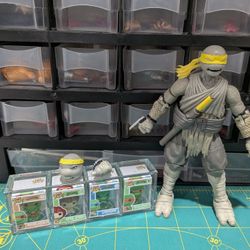 TMNT  Figures
