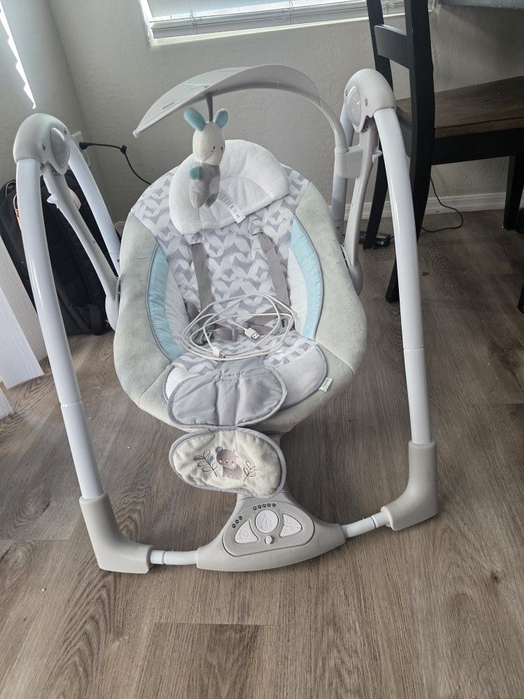 Ingenuity ConvertMe 2-in-1 Compact Portable Automatic Baby Swing & Infant Seat, Battery-Powered Vibrations, Nature Sounds, 0-9 Months 6-20 lbs (Raylan