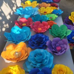 Paper Flowers / Flores De Papel