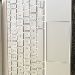 Apple Keyboard 